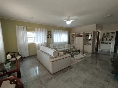 Fazenda/Sítio com 3 Quartos à venda, 318m² no Terras de Santa Rosa II, Salto