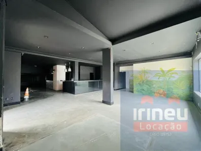 Sala Comercial para alugar, 369m² no Atiradores, Joinville