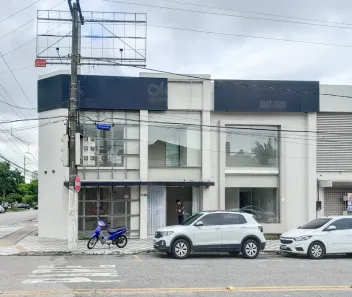 Sala Comercial para alugar, 240m² no Pedreira, Belém