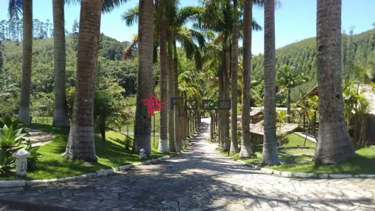 Fazenda/Sítio com 5 Quartos à venda, 3000m² no Área Rural de Paraibuna, Paraibuna