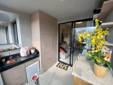 Apartamento com 2 Quartos à venda, 73m² no Centro, Florianópolis