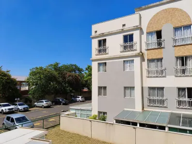 Casa de Condomínio com 2 Quartos à venda, 55m² no Capão Raso, Curitiba