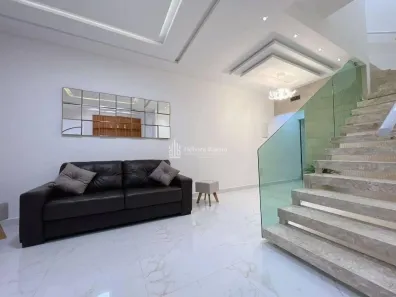 Sobrado com 2 Quartos à venda, 120m² no Guilhermina, Praia Grande