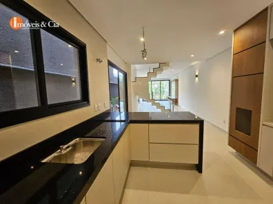 Casa com 3 Quartos à venda, 147m² no Vila Petrópolis, Atibaia