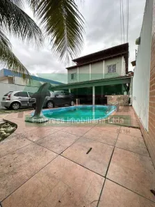 Casa com 3 Quartos à venda, 438m² no Parque 10 de Novembro, Manaus