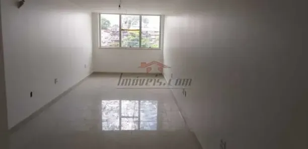 Sala Comercial à venda, 27m² no Tanque, Rio de Janeiro