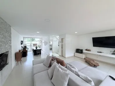 Casa de Condomínio com 4 Quartos à venda, 235m² no Tremembé, São Paulo