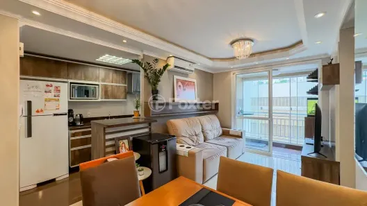 Apartamento com 2 Quartos à venda, 62m² no Vila Ipiranga, Porto Alegre