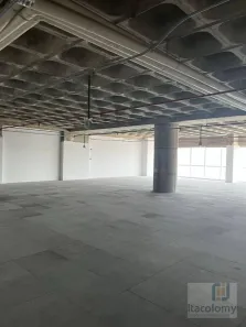 Sala Comercial para alugar, 332m² no Green Valley Alphaville, Barueri