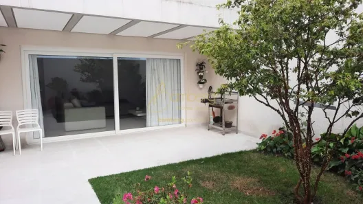 Casa de Condomínio com 4 Quartos à venda, 215m² no Interlagos, São Paulo