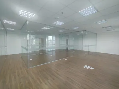 Sala Comercial para alugar, 155m² no Vila Cordeiro, São Paulo