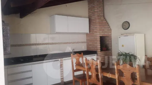 Casa com 4 Quartos à venda, 175m² no Granada, Uberlândia