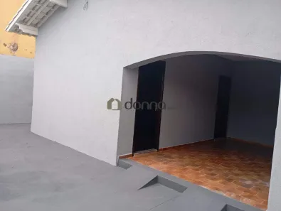 Casa com 3 Quartos à venda, 108m² no Fabrício, Uberaba