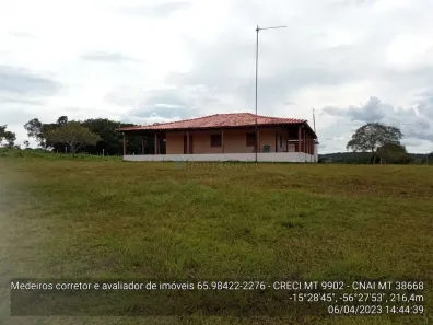 Fazenda/Sítio com 4 Quartos à venda, 180m² no Área Rural de Várzea Grande, Várzea Grande