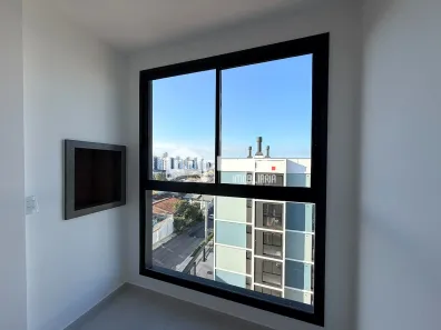 Apartamento com 2 Quartos à venda, 57m² no Serraria, São José