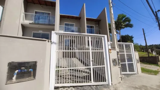 Casa com 2 Quartos para alugar, 73m² no Itoupava Central, Blumenau