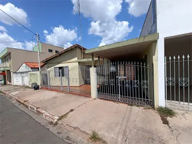 Casa com 2 Quartos à venda, 130m² no Centro, Itapetininga