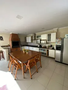Casa de Condomínio com 4 Quartos para venda ou aluguel, 240m² no Parque 10 de Novembro, Manaus