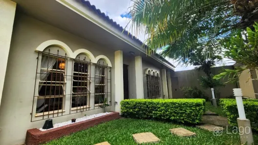 Casa com 4 Quartos à venda, 462m² no Orfãs, Ponta Grossa