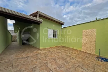 Casa com 2 Quartos à venda, 74m² no Balneario São João Batista, Peruíbe