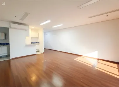 Sala Comercial à venda, 47m² no Chácara Santo Antônio (Zona Sul), São Paulo