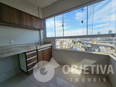 Apartamento com 2 Quartos para alugar, 67m² no Santa Mônica, Uberlândia