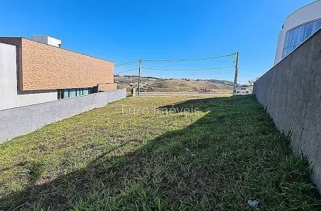 Lote/Terreno à venda, 520m² no São Pedro, Juiz de Fora