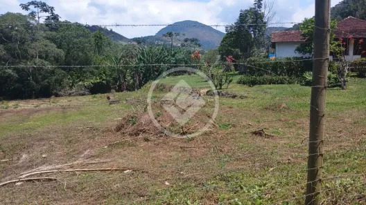 Fazenda/Sítio com 3 Quartos à venda, 4000m² no Vargem Grande, Teresópolis