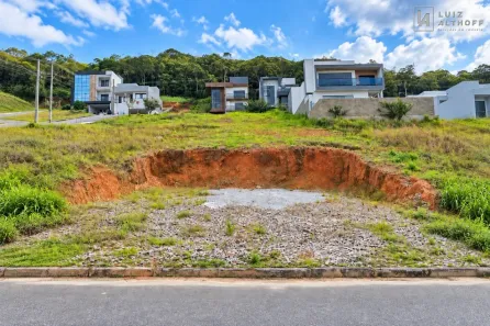 Lote/Terreno à venda, 360m² no Sertão do Maruim, São José