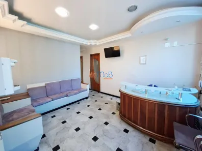 Sala Comercial com 9 Quartos à venda, 207m² no Centro, Macaé