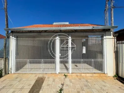 Imóvel Comercial com 3 Quartos para alugar, 10m² no Centro, Marília