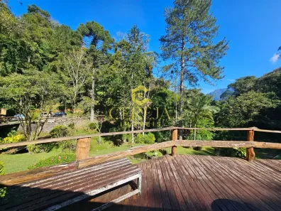 Fazenda/Sítio com 5 Quartos à venda, 219m² no Theodoro de Oliveira, Nova Friburgo