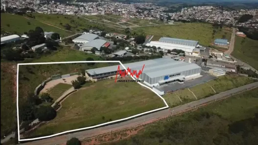 Galpão/Depósito/Armazém à venda, 2000m² no Oliveira, Oliveira