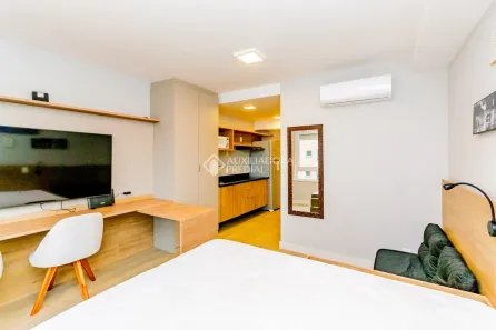 Apartamento com 1 Quarto para alugar, 40m² no Partenon, Porto Alegre