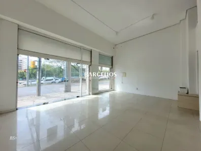 Ponto Comercial para alugar, 120m² no Boa Vista, Porto Alegre