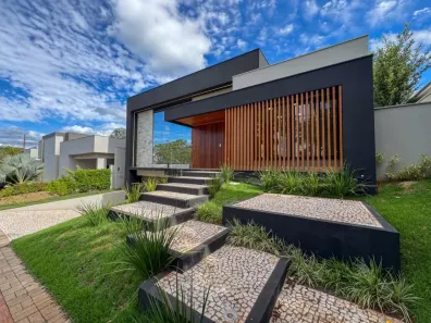 Casa de Condomínio com 3 Quartos à venda, 285m² no Recanto do Salto, Londrina