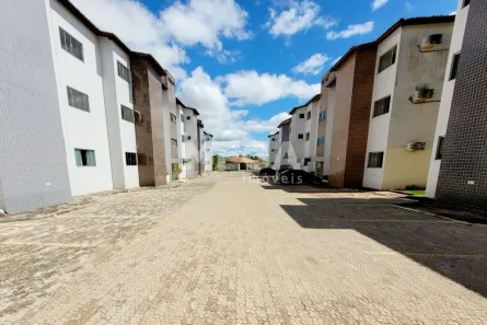 Apartamento com 2 Quartos para alugar, 75m² no Tiradentes, Juazeiro do Norte