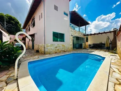 Casa com 3 Quartos à venda, 322m² no Santa Amélia, Belo Horizonte