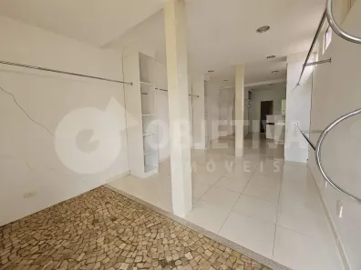 Ponto Comercial com 2 Quartos para alugar, 150m² no Jardim Karaíba, Uberlândia