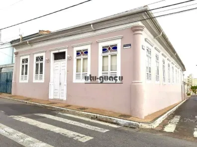 Casa com 8 Quartos à venda, 263m² no Centro, Itu