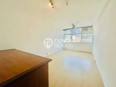 Sala Comercial à venda, 29m² no Leme, Rio de Janeiro