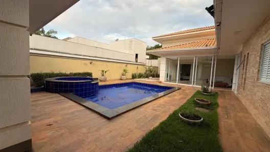 Casa de Condomínio com 4 Quartos à venda, 330m² no Jardins Milão, Goiânia