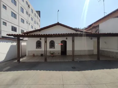 Casa com 6 Quartos à venda, 286m² no Santa Amélia, Belo Horizonte