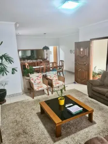 Casa com 3 Quartos à venda, 210m² no Residencial Baldassari, Franca