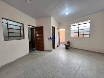 Casa com 1 Quarto para alugar, 44m² no Jardim Industrial, Contagem