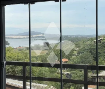 Sobrado com 3 Quartos à venda, 155m² no , 