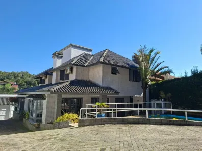 Casa com 4 Quartos à venda, 375m² no Santa Felicidade, Curitiba