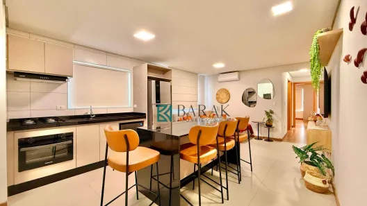Apartamento com 2 Quartos para alugar, 64m² no Zona 07, Maringá