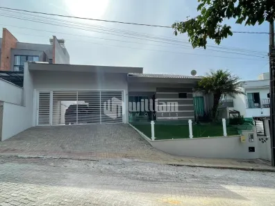 Casa com 3 Quartos à venda, 195m² no São Pedro, Brusque