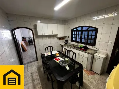 Casa com 4 Quartos para alugar, 100m² no Vila Magini, Mauá